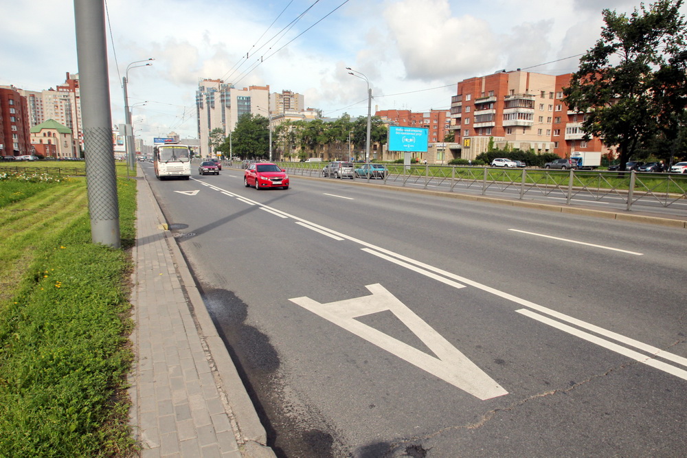 Езда по выделенной полосе в Москве: когда разрешена, а когда нет