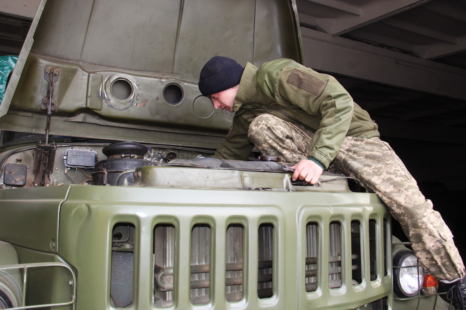 Восстановление военного. Восстановление военной техники. Восстановительная Военная техника. Восстановление военных автомобилей. Мобилизация автотранспорта.