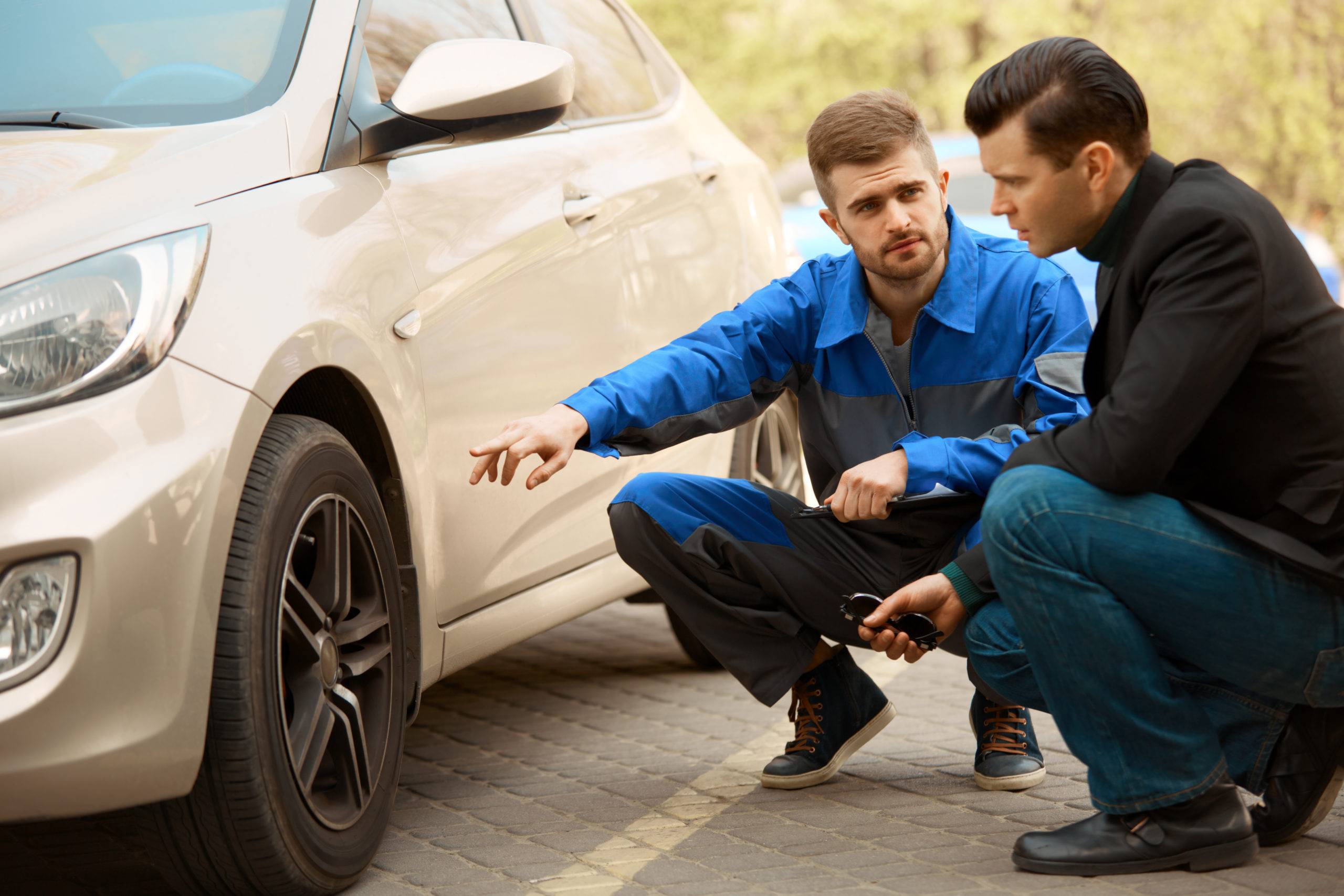 Продажа автомобиля в автосалон: Эффективные шаги и советы для владельцев